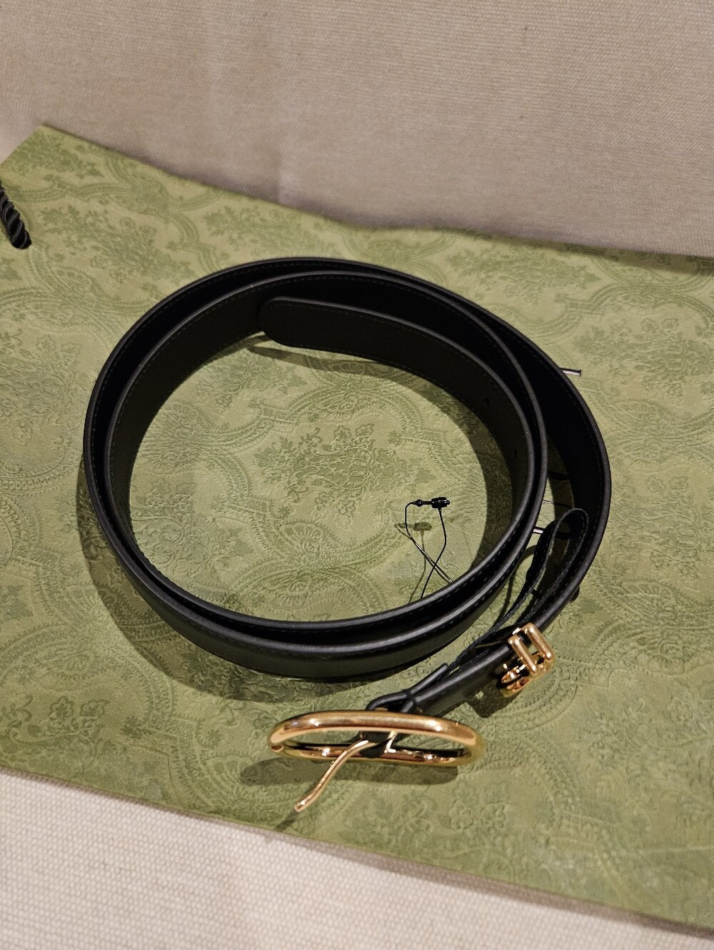 New Gucci Leather Belt Black Color size 105 - Picture 3 of 5